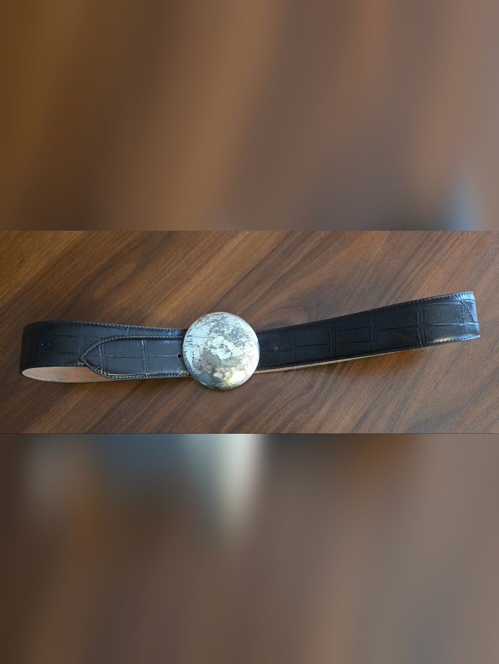 Made In 🇨🇦 JOSEF Leather Belt With Lsrge Distressed Buckle